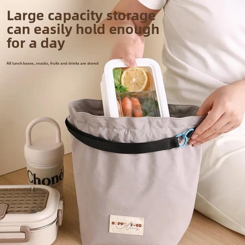Large Capacity Lunch Box Bag Waterproof Insulated Bag Portable Thickened Handbag for Students And Office Workers