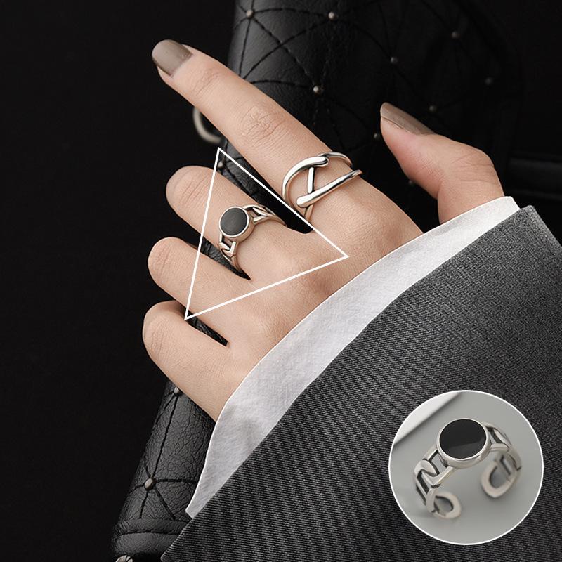 Korean Style Black Geometric Open Ring - Trendy Retro Fashion for Women