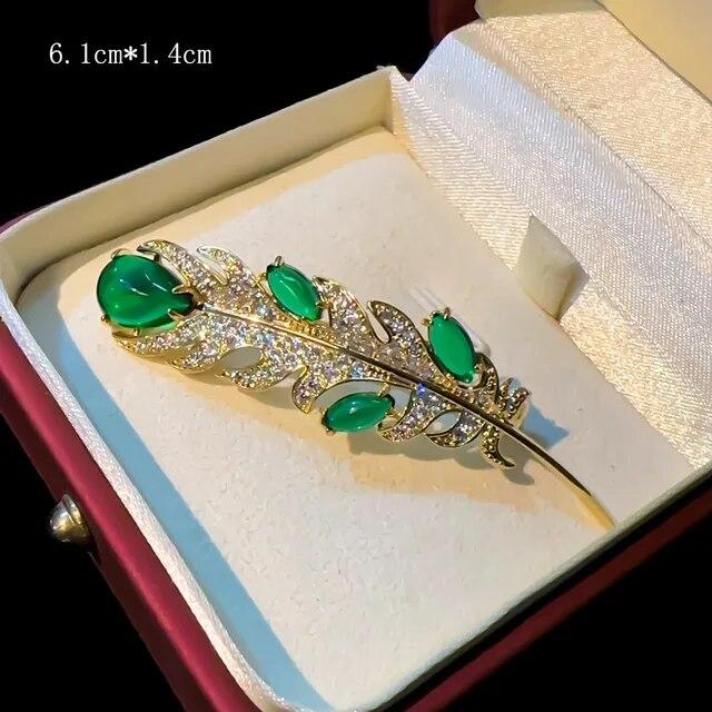 

Роскошная брошь в виде павлина из меди и циркона, стильная элегантная булавка с бабочкой, пальто, свитер, платье, аксессуары с перьями, женский подарок