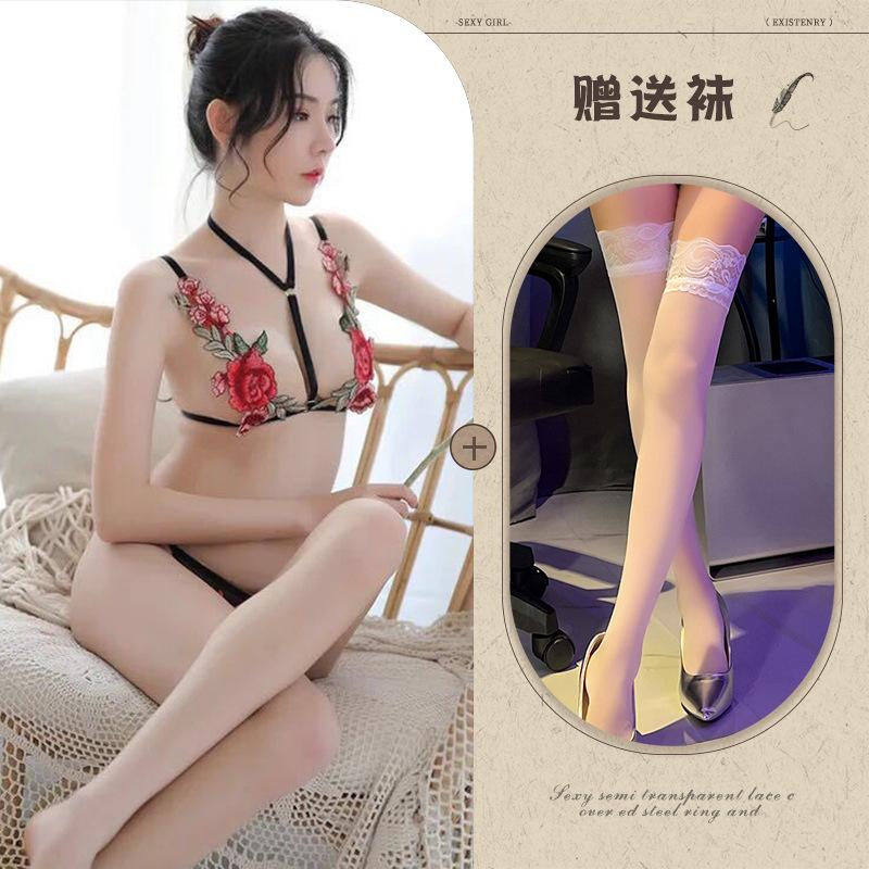 Sexy three-point sexy hollow rose bra halter pajamas embroidery perspective temptation hot suspender pajamas