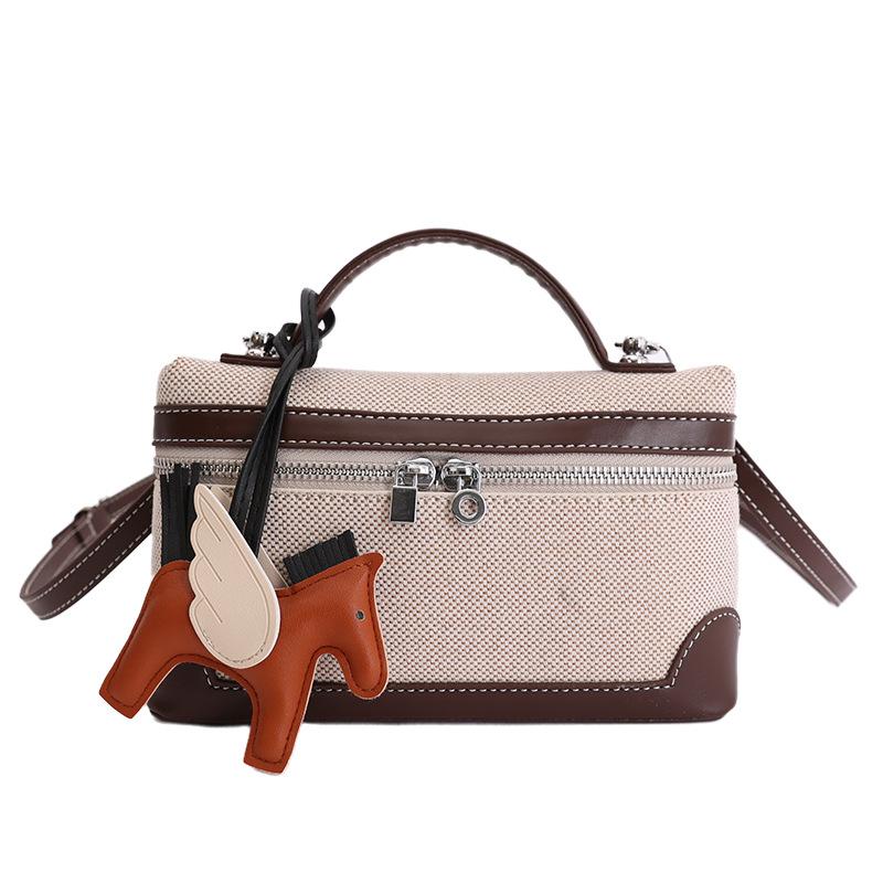 Large-capacity Versatile Casual Small Horse-shaped Handbag with A Slanted Shoulder Strap, Small Square Bag