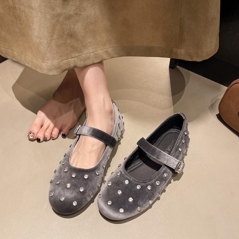 Fashion Cool Gold Rivets Design Ballet Flats Women Faux Suede Belt Metal Buckle Low Heel Women Shoes Non-slip Soft Sole Mary Jane Shoes