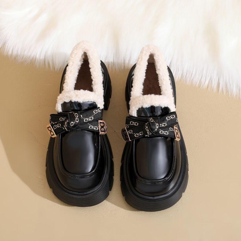 Fleece loafers women's shoes new autumn and winter warm British style small leather shoes increase height and pedal fluffy cotton shoes