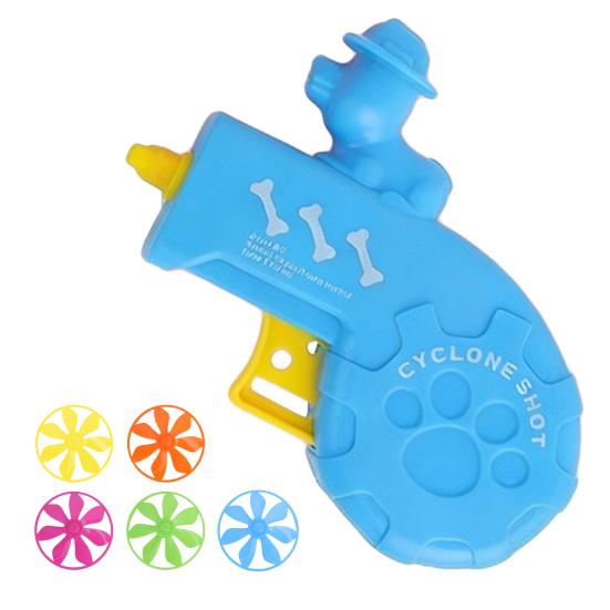 Cat Flying Disc Toy for Energetic Cats Interactive Plastic Fetch Launcher Encourages Chasing синий