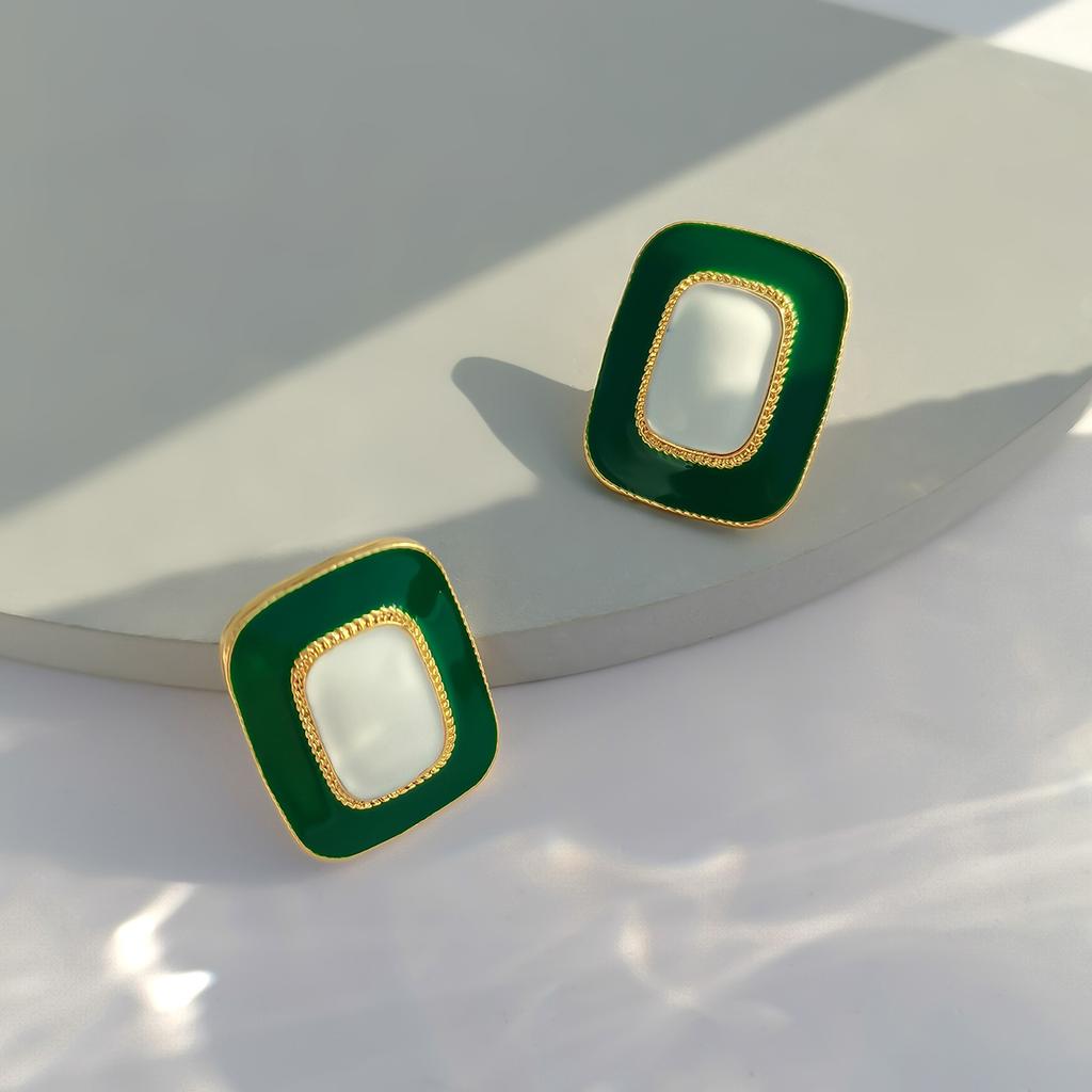 Accessories, Retro Xiaoxiangfeng Heart-Shaped Pearl Stud Earrings For Women, Simple Oil-Dripping Geometric Round Earrings