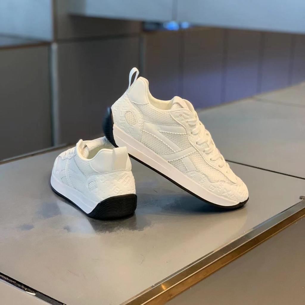 Frühling und Sommer Neue Herrenschuhe Modisch Weiche Sohle Leder Mesh-Nähte Atmungsaktiv Allround Bequem Lässig Trendig