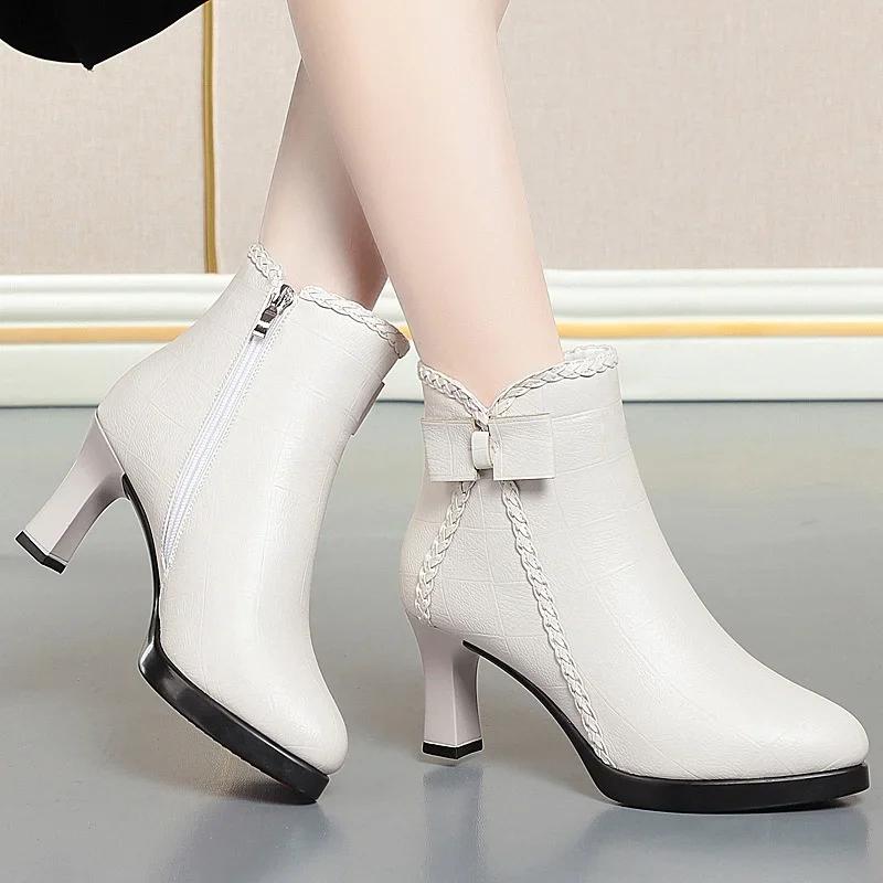 Fashion Autumn Women's Platform Shoes New Plus Velvet Stiletto Heel Heeled Ankle Boots Winter Versatile Pointed Toe Warm Short Boots