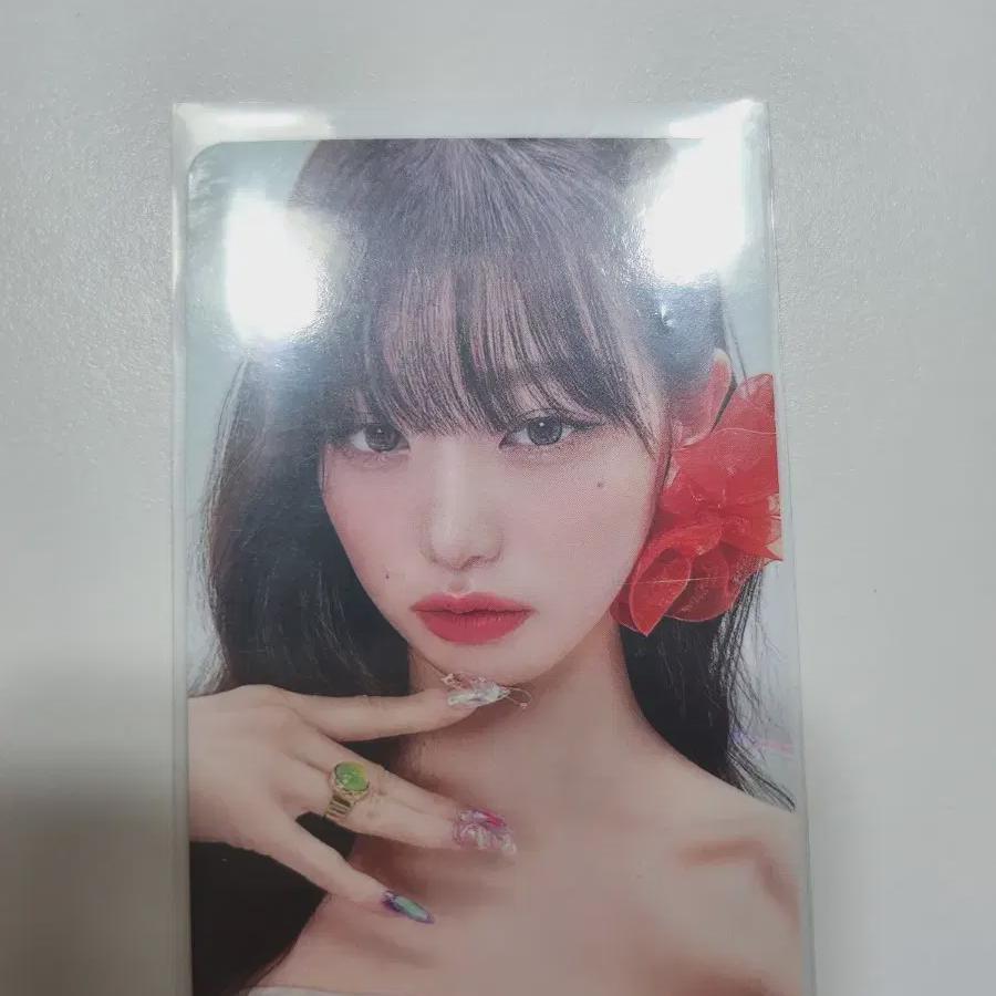 

Ive Wonyoung Must Have Photocard