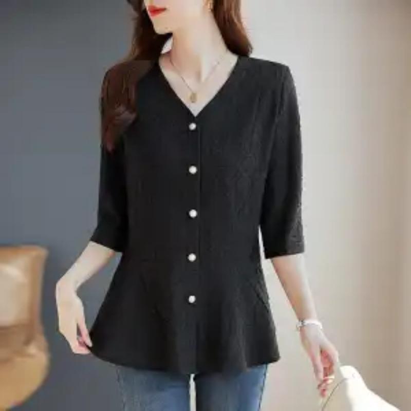 New Lace Three-quarter Sleeve Top Large Size Fashionable Loose and Elegant Women's Slimming Top