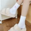 Chaussettes douces en peluche, nœud mignon, chaussettes moelleuses, confort à la maison, chaussettes chaudes, temps froid