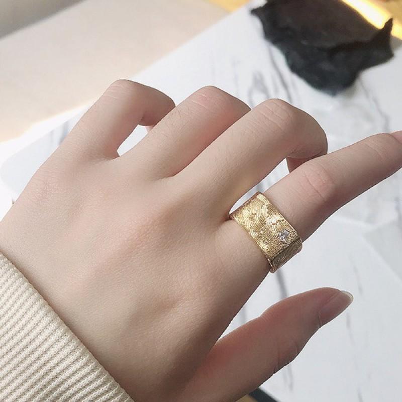 Adjustable Open Ring Men Women With Geometric Square Design Gold Plated Fingerprint Texture Finish Vintage Style Copper