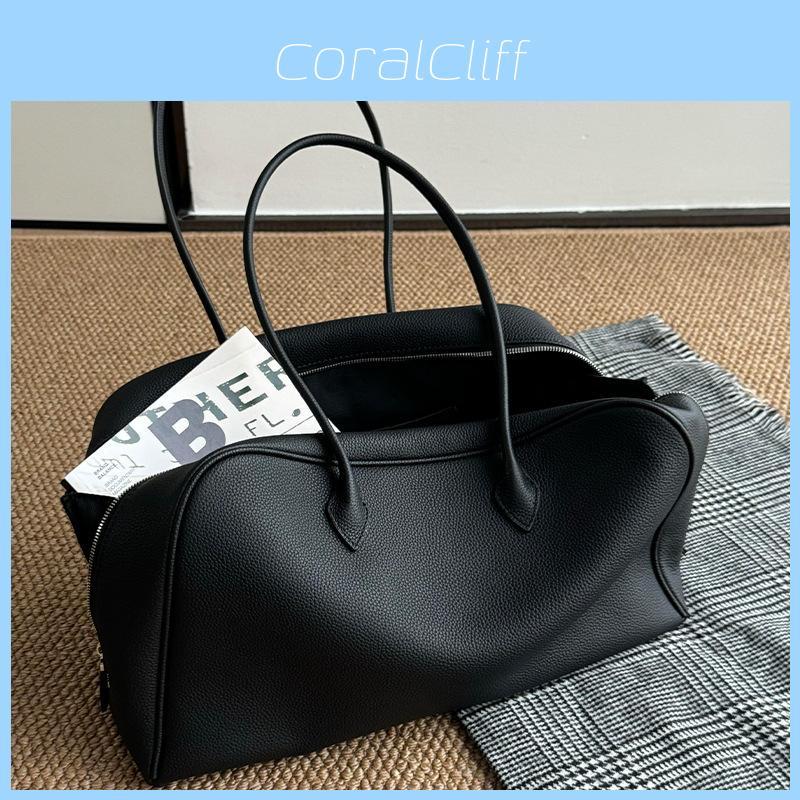 Minimalist Urban Style Womens Solid Color Tote With Soft Leather Material And Inner Pockets