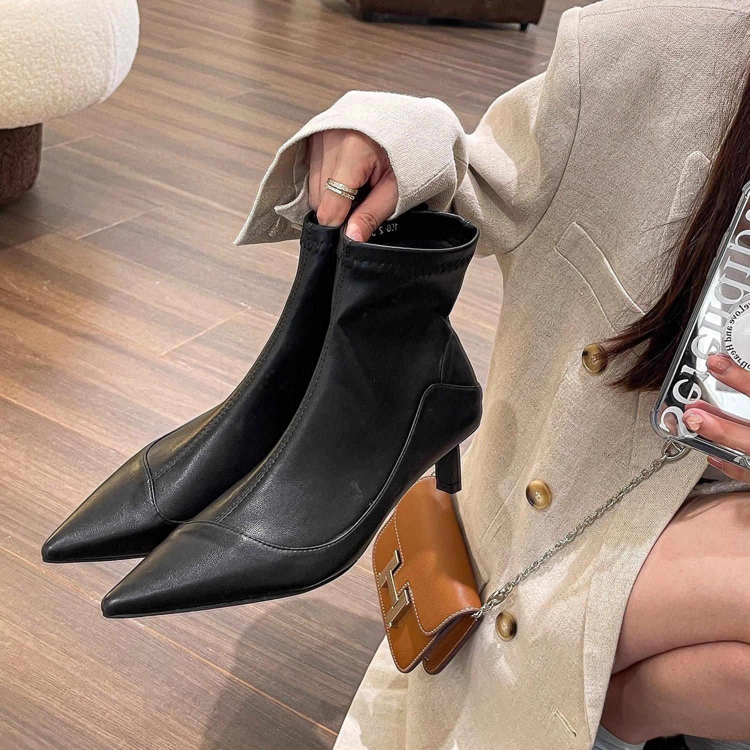 Spring and Autumn Retro Splicing Pointed Boots Women s Autumn Soft Leather Kitten and Elastic Skinny Boots 35