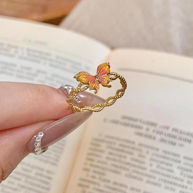 Elegant Vintage Gold Butterfly Ring For Women Featuring Unique Twisted Enamel And Open Design