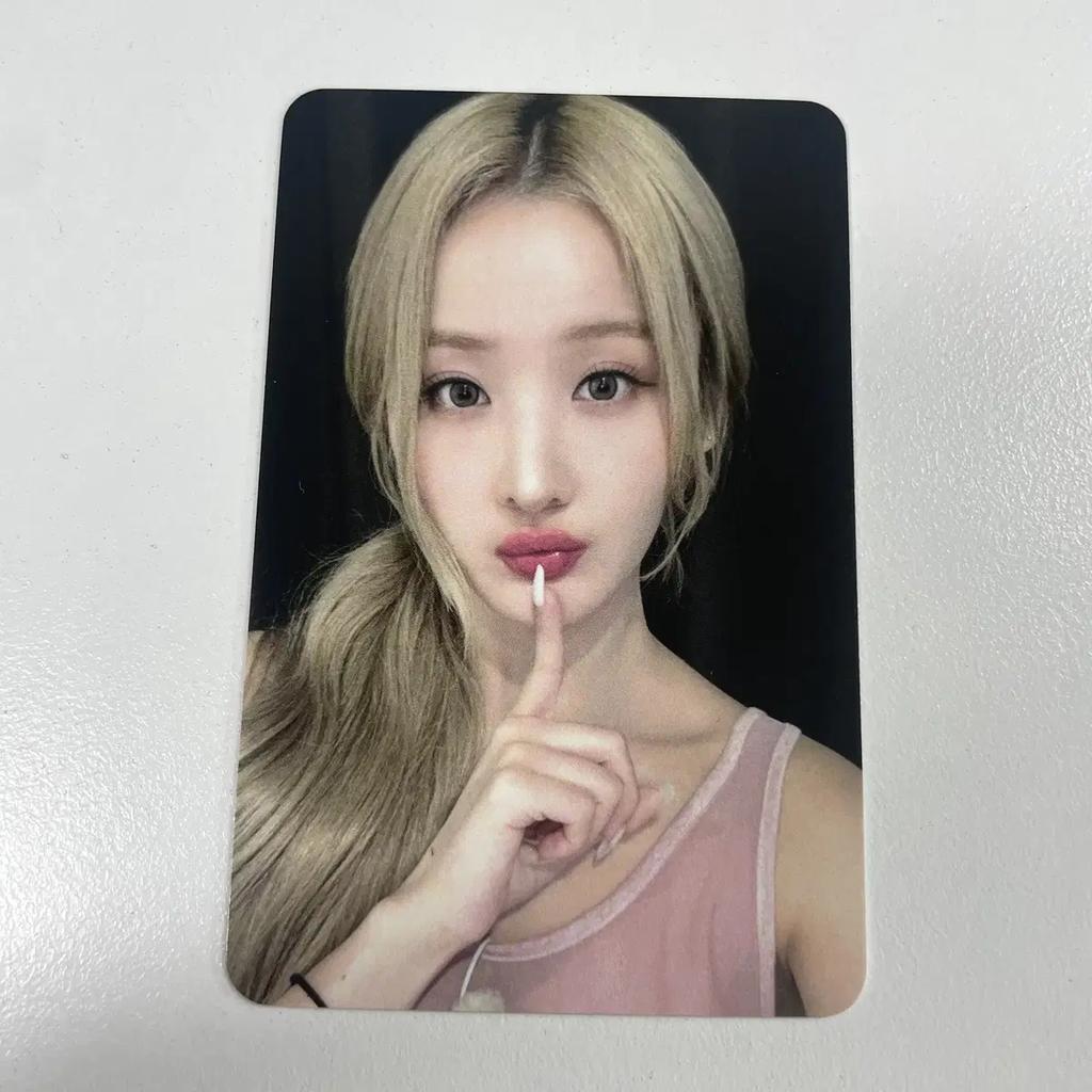 Kiss Of Life Kioff Belle Midastouch Hello Live My Horror Hush Photocard