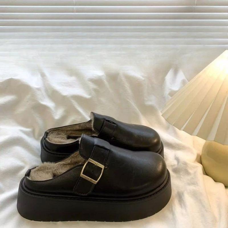 

Самые продаваемые туфли - это новые хлопковые тапочки на толстой подошве с добавленным флисом для женщин для ношения на улице 35 чёрный