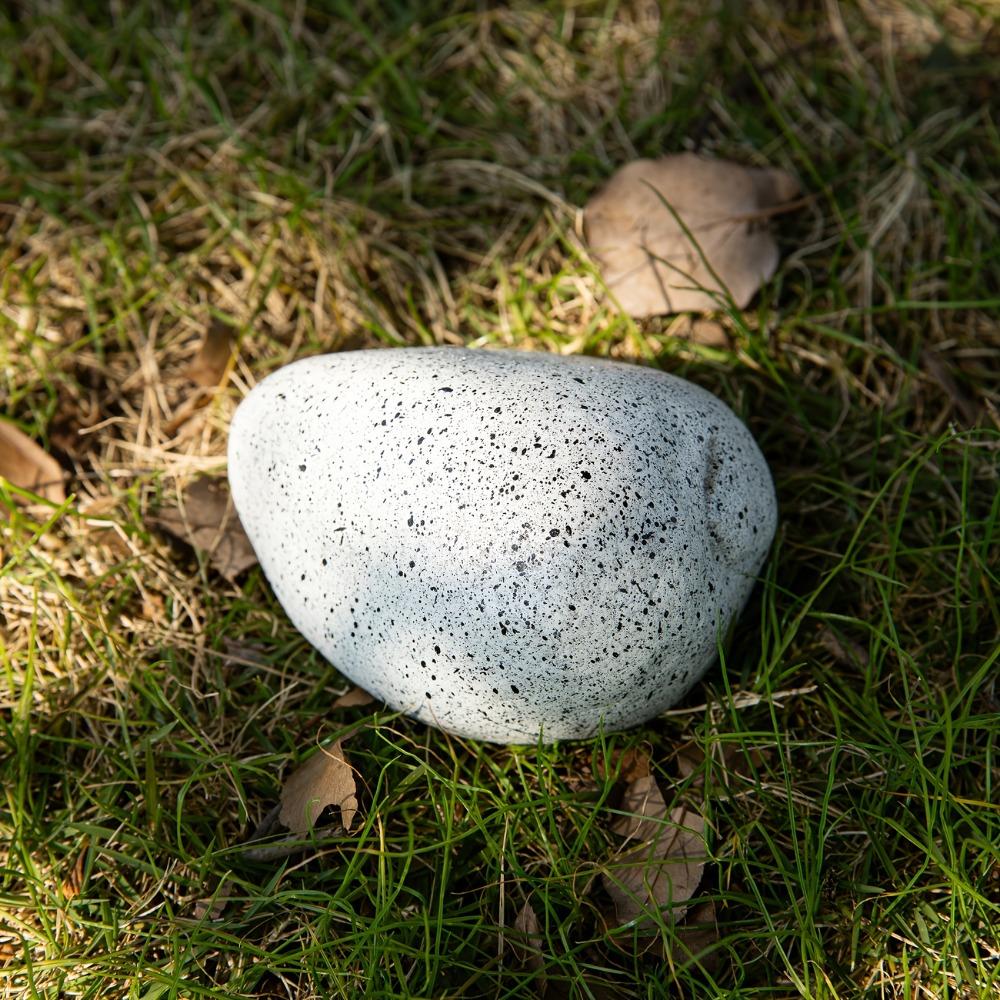 Realistic Imitation Stone Key Holder Natural Looking Secure Key Storage Box  Garden Decoration
