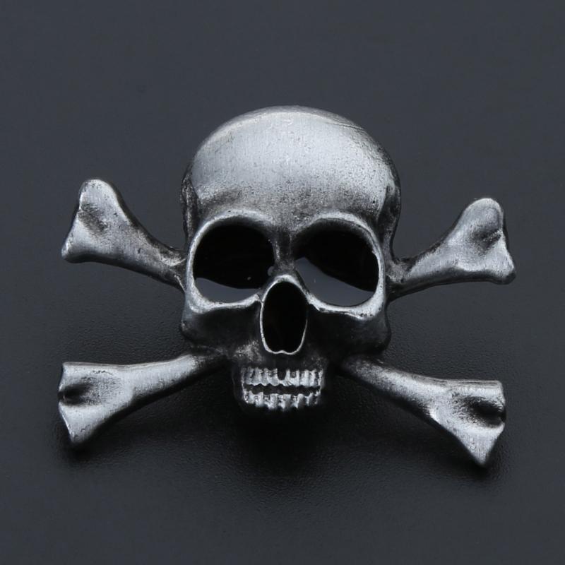 Retro Skull Daggers Cross Sword Brooch Gothic Horror Skeleton Badge Lapel Pins Statement Metal Brooches Gift for Boys
