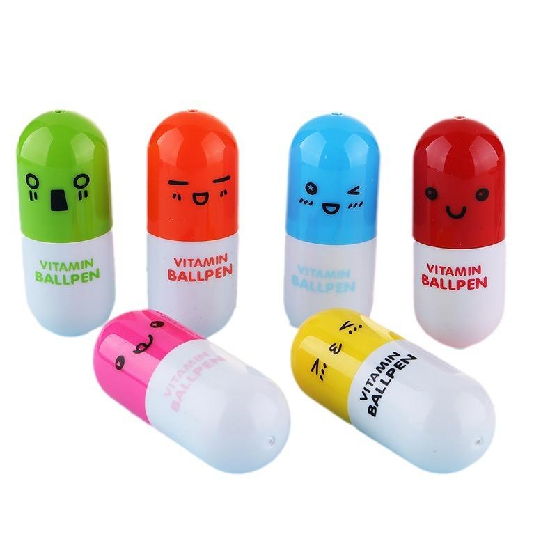 

1Pc Smiling Face Pill Ball Point Pen Pencils Telescopic Capsule Ballpen Mini Ballpoint Pen Ballpoint Pen Carbon Black 0.5mm Quick Drying Pen Random style 1Pc