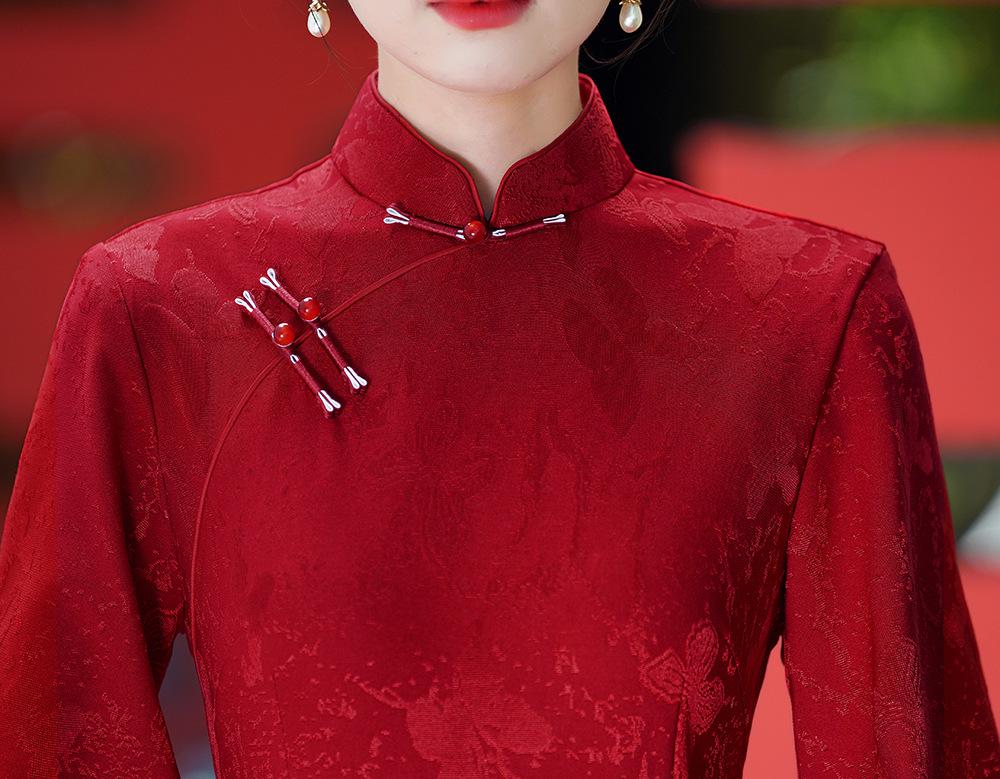2025 Red Jacquard Lace Qipao: Chinese Style Bridal & Evening Dress for Mother of the Bride