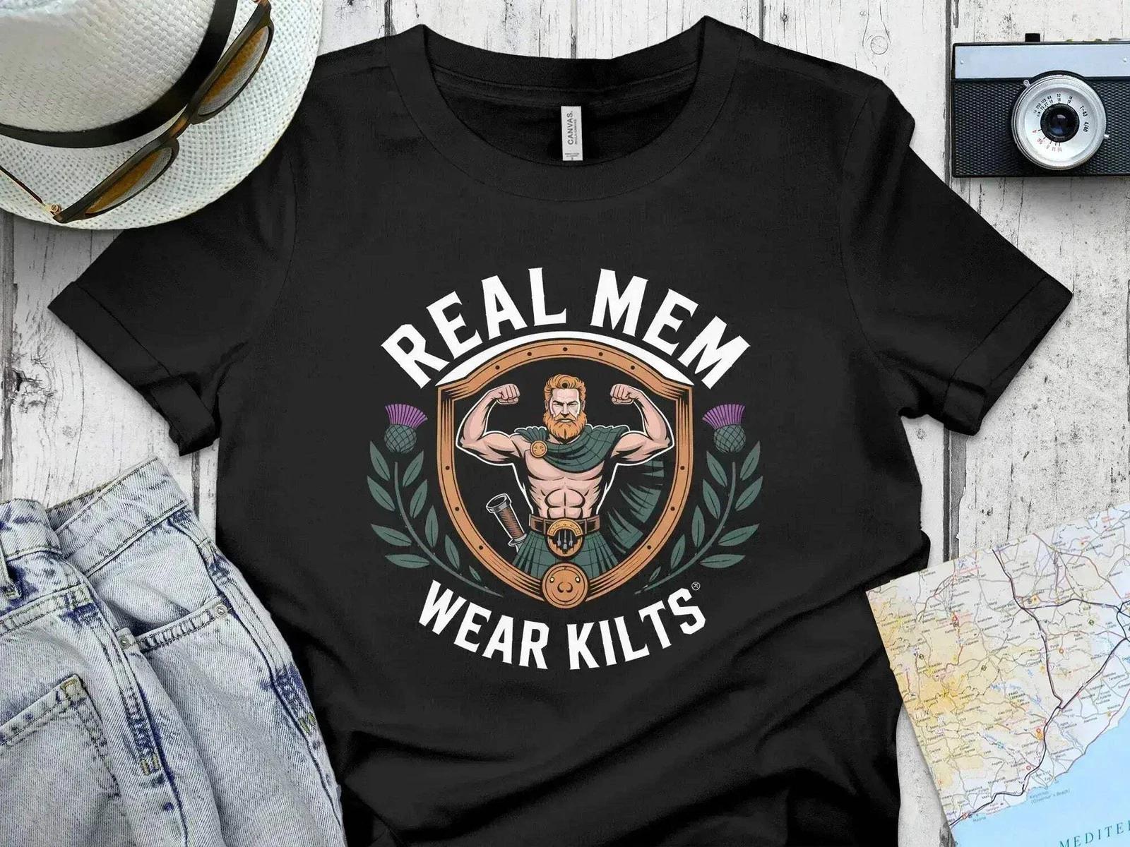 Real Men Wear Kilts – Scottish Pride Graphic T-Shirt 4XL
