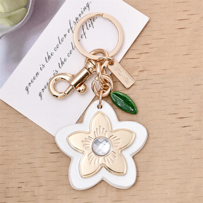 

Retro Creative Bag Hanging Decoration Multipurpose Lightweight Camellia Flower Keychain Pendant Elegant Backpack Pendant A8