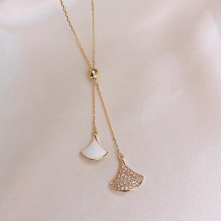 C105 Korean Minimalist Ginkgo Necklace High-End Light Luxury Fan-Shaped Full Diamond Niche Socialite Style Choker Collarbone Chain