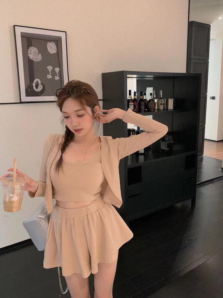 Summer Soft Girl Fashion Set: Women's Casual Sports Cardigan, Camisole, and Skirt Pants Three-Piece