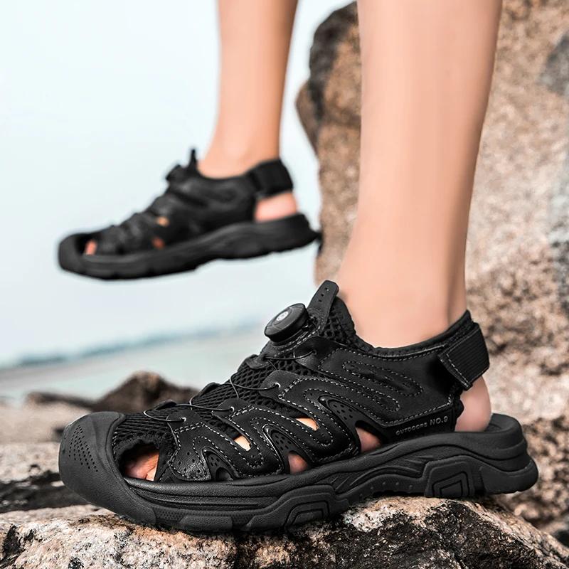 Fashion Summer Men British Style Walking Sandals Genuine Leather Casual Leather Outdoor Beach Shoe Breathable Antiskid Sandals Plus Size