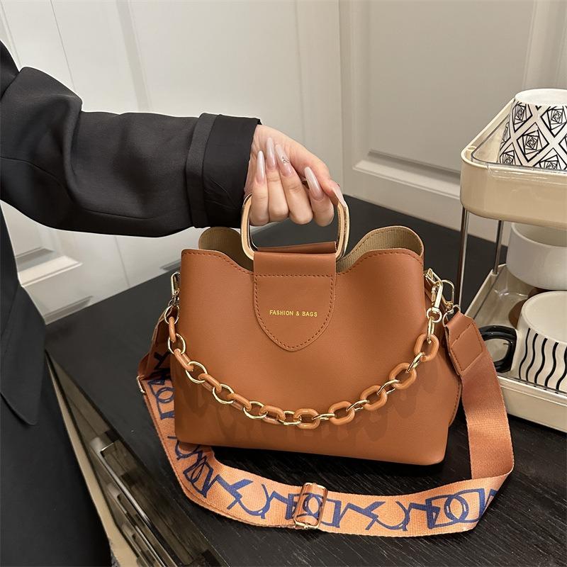 New handbag bag women's versatile crossbody shoulder daily commute large capacity simple trend