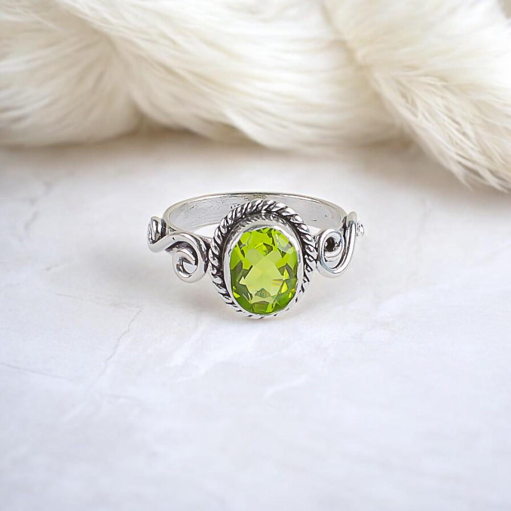 Peridot Gemstone 925 Sterling Silver Jewelry Handmade Boho Ring For Women Gift RR-14-4