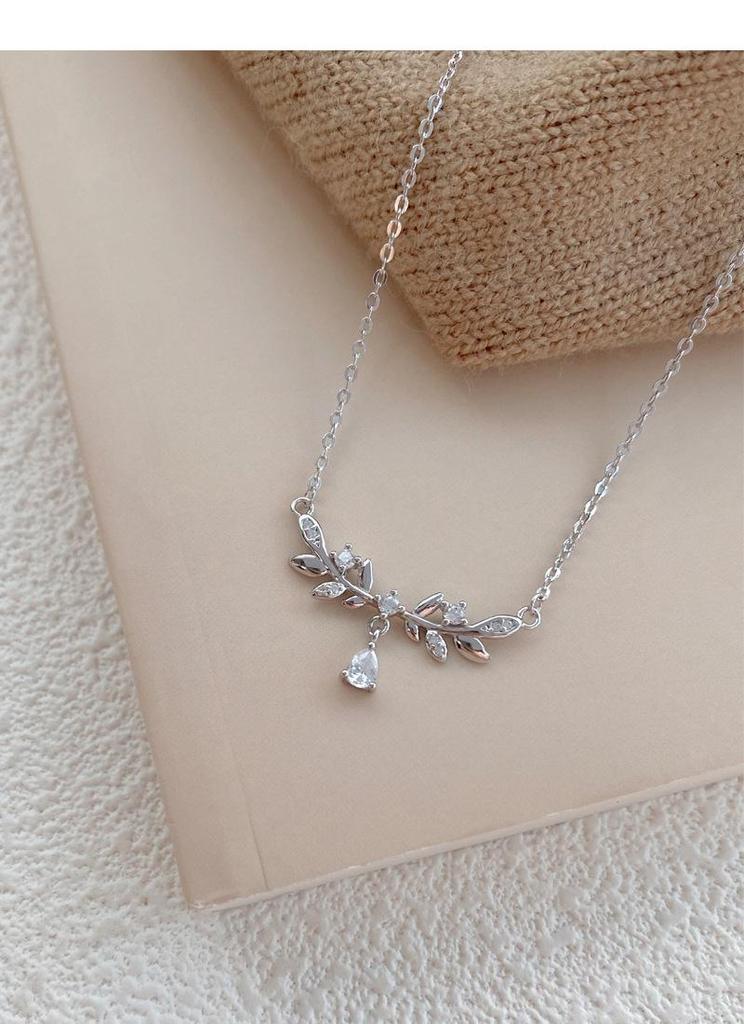 Elegant Women's S999 Sterling Silver Laurel Wheat Ear Necklace - Luxury Pure Silver Clavicle Chain