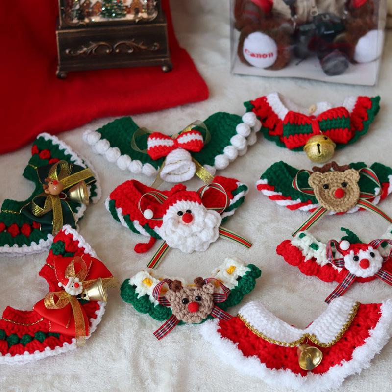 Festive Santa Claus Wool Knitted Pet Collar with Bells and Reindeer Scarf for Cats and Dogs