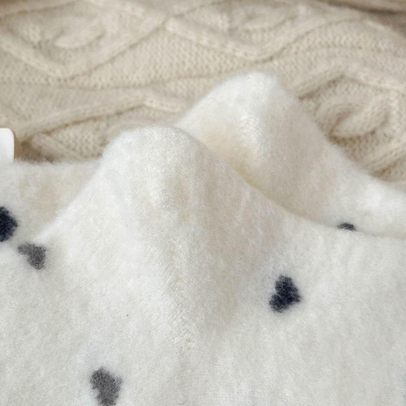 5 pairs Women Navy Bear Australian Velvet Mid Calf Socks Autumn Winter Fleece Thick Warm Heart Lace Trim Indoor Floor Socks Cozy Home Thermal Hosiery