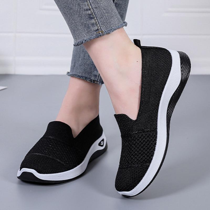 Breathable Knit Slip On Walking Shoes for Women Comfortable Non Slip Casual Sneakers Woman Lightweight Soft Platform Loafers