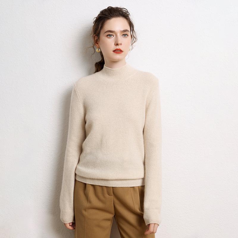 2026 Autumn/Winter Women's Cashmere Sweater: Half-High Collar, Solid Color, Gentle Style, Loose yet Slimming, Warm Base Layer.