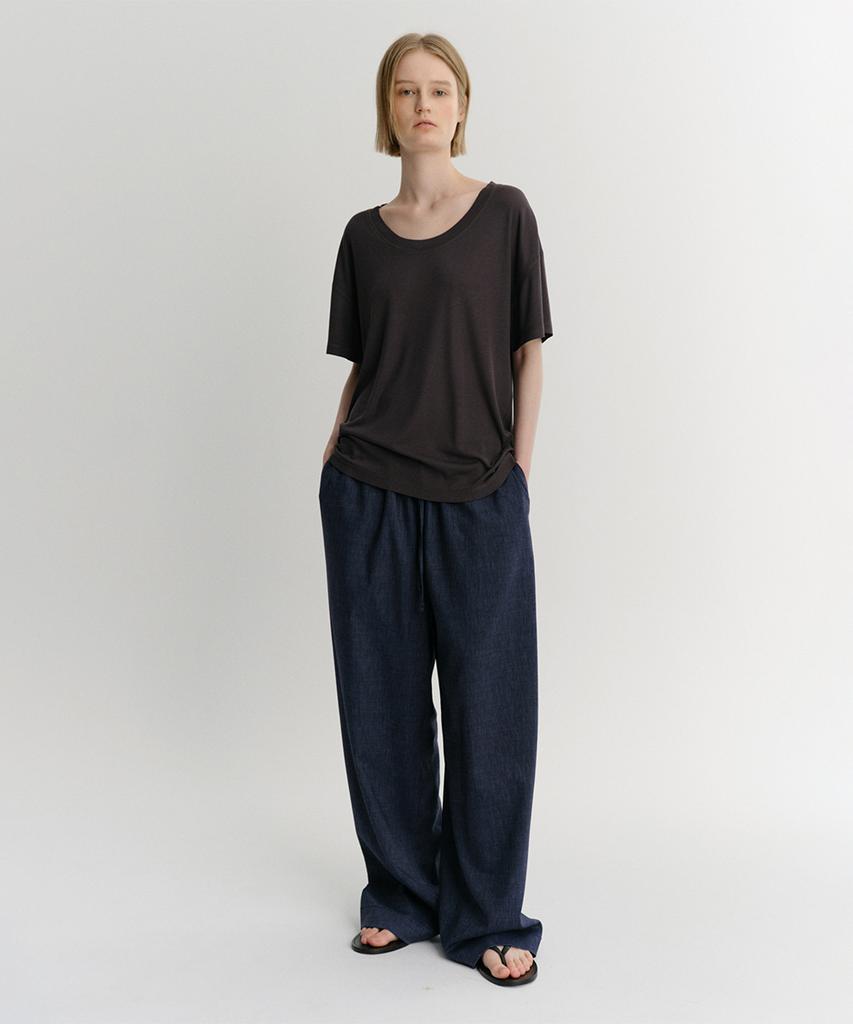 Ia Silk Rib U Neck T-Shirt (Charcoal)