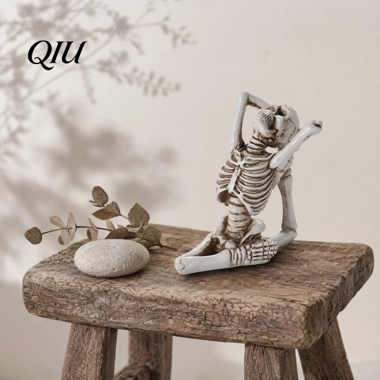 Resin One-piece Molding Skull Halloween Yoga Skeleton Statue, Funny Dead Figure for Party Decor, High Detail Decoration Gothic Ornament Haunted House,