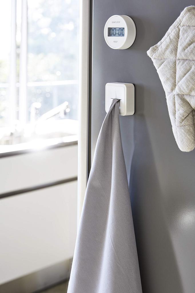 Yamazaki Jitsugyo Magnetischer Küchenhandtuchhalter Weiß Aqua 4133 Ca.. 5.5X2.3X5.5cm