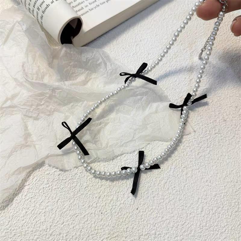 

Korean Sweet Blue Lace Bow Pearl Jewelry Necklace Female Versatile Premium Dopamine Clavicle Necklace