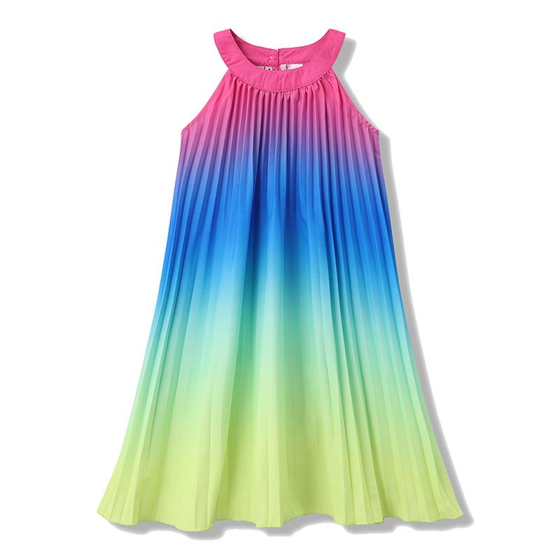 Stylish Spring-Summer Family Outfits: Mother-Son & Mother-Daughter Dresses