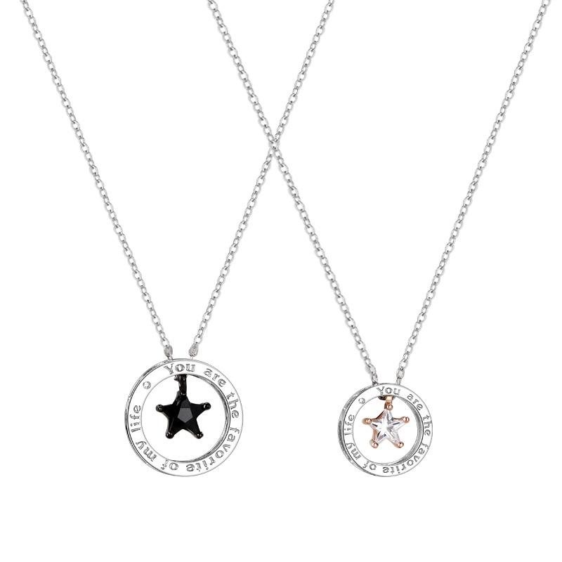 Star Couple Necklace Korean Version Creative Circle Pendant with Diamonds Pentagram Niche Collarbone Chain Ins Wind
