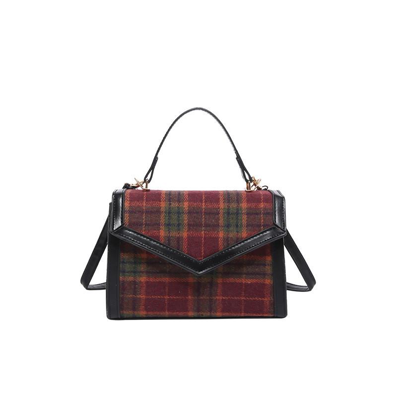 Stylish Vintage Handheld Small Square Bag With Unique Design For Trendy Women