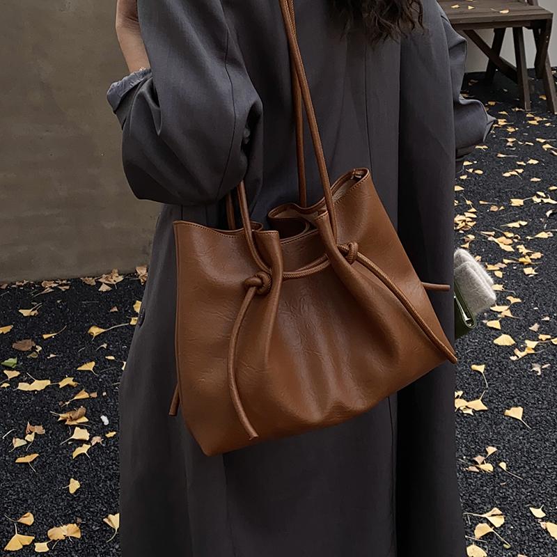 Lightweight Drawstring PU New Shoulder Bags High Quality Fashi Versatile Solid Color Sewing Thread Women's Crossbody Bags
