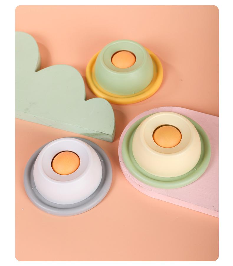 

Новая игрушка для кошек: Миска-лизун для медленного кормления для чистки зубов и дразнения