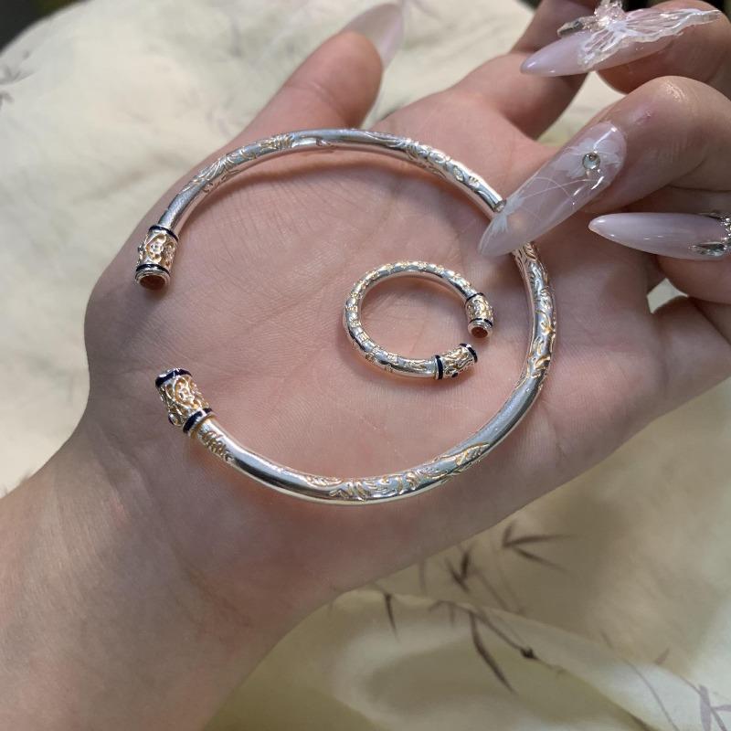 Ancient Gold-Painted Grass Pattern Bracelet Female Solid Opening Peace And Joy Ring Retro Ethnic Style Bracelet