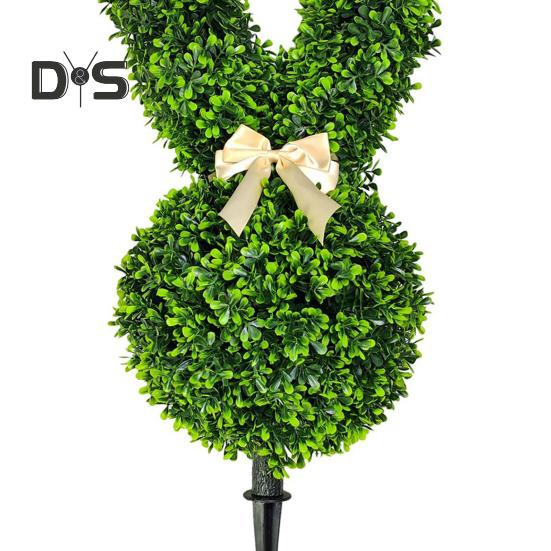 Sztuczna roślina topiary z zajączkiem 55cm Zielona Topiaria Drzewko Zajączka Wielkanocnego Sztuczne Krzewy Rośliny z Kotwicą do Ziemi do Domu Ogrodu Trawnika Dekoracja Wielkanocna
