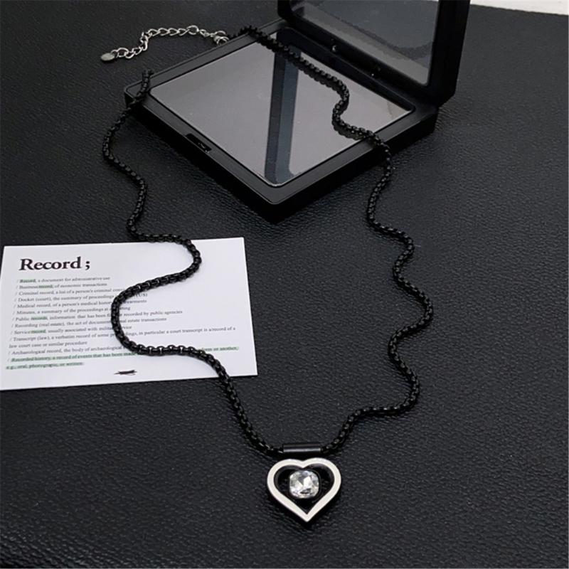 Sweet Heart Pendant Necklace Female Temperament Collarbone Chain Korean Student Adjustable Chain Y2k Aesthetic Jewelry