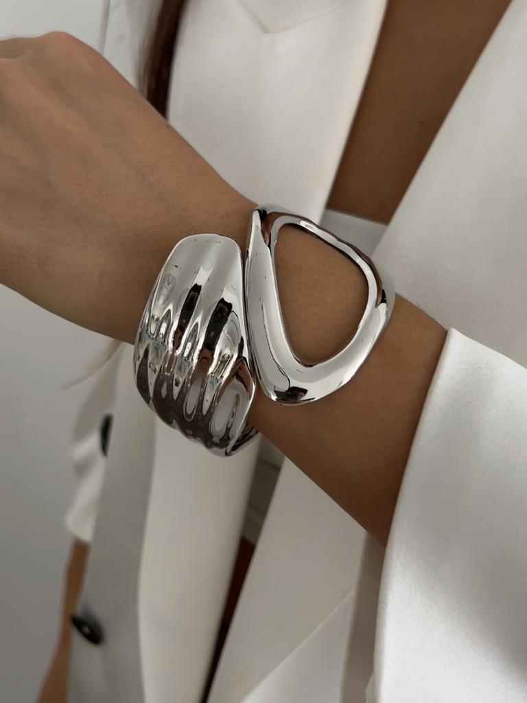 Ingemark Punk Hip Hop Irregular Metal Bangles for Women 2025 Trend Vintage Gold Color Water Drop Spring Bracelets Men Jewelry