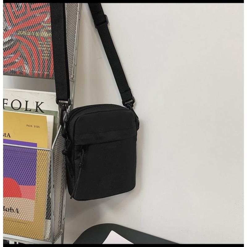 Student Canvas Bag for Women with Small Black Bag Crossbody Harajuku Korean Mobile Phone Bag for Men and Women Shoulder Bag